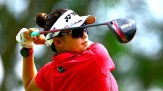 「うまくいかないのがゴルフ」岩井千怜は世界1位に競り負けて涙の2位 ティティクルが母国大会を制す