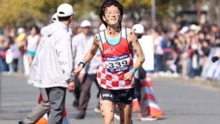 「一体何が起きているの？」大阪マラソン初出場ランナーの“特殊な姿”にネット大注目「しばらく目が離せなかった」「どういう効果があるのかな」