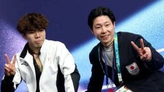 日下コーチの笑顔も…「その強い絆でともに掴んだメダル」JOCが公開した“4枚”　ファンは「何度見ても感動します 」【冬季五輪】