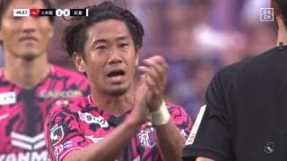 「これはレッドでは」香川真司、主審への“異議”の拍手に賛否両論「この行為はやっちゃダメ」「怒るのも無理ない」