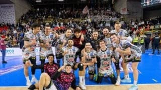 【バレー】石川祐希所属ペルージャがヴェローナに3-0で勝利し、レギュラーシーズン優勝確定。石川「僕自身はまず怪我を治すことに専念する」　イタリア1部