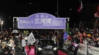 全日本ラリー三河湾：蒲郡駅前でにぎやかにセレモニアルスタート実施