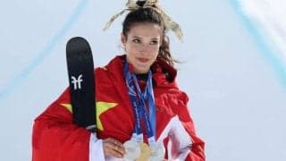 「スキー板をハイヒールに履き替え…」アイリーン・グーが五輪後即“モデル活動”　英紙「批判を軽々とはねのけ、次なる仕事へ」