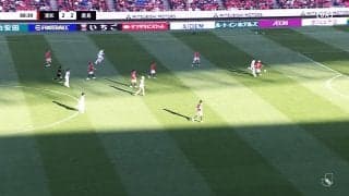 闘莉王が浦和DFに愛のムチ！“ボテボテのバックパス” に「GKのことを考えないと」逆転負けの引き金…「あれなら外に切っていい」