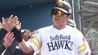 鷹にまだまだ眠る“お宝”「期待しかない」　戦慄の確信弾…20歳ロマン砲が「えぐい」