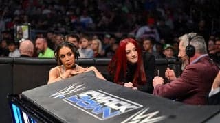 「なんて服着てるんだ」骨折中でも抜かりナシ…“高飛車”女子レスラーの大胆衣装にファンツッコミ「世界一面白い女」