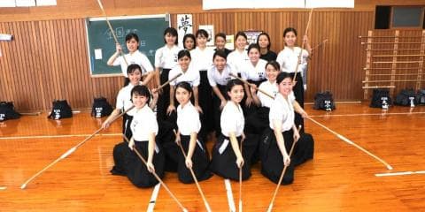 強さの秘密「なぎなたノート」首里高校なぎなた部